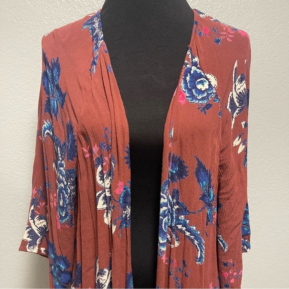 Billabong Women’s Floral Kimono Size Small/Medium - Picture 2 of 7